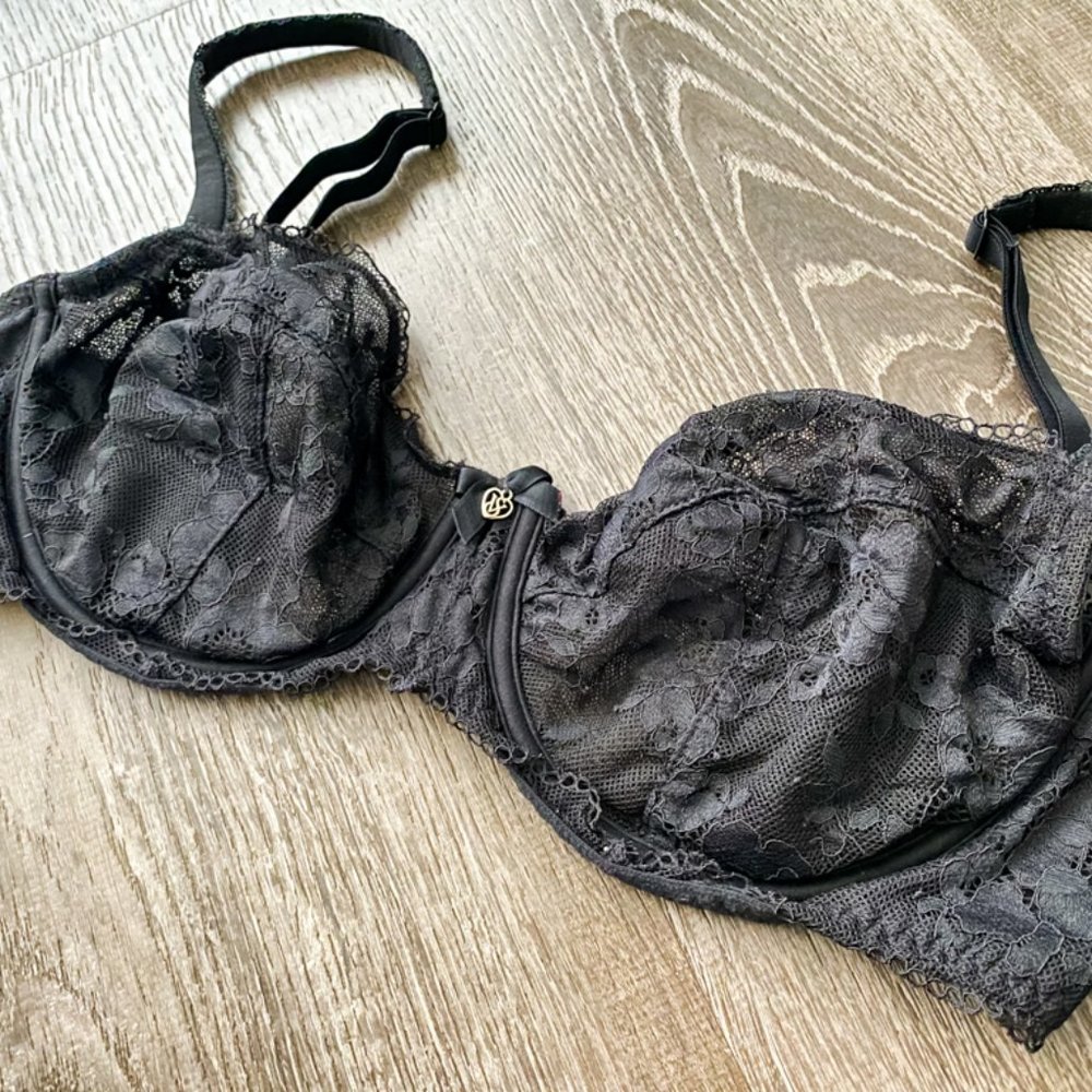 Victoria's Secret Body by Victoria Unlined Demi